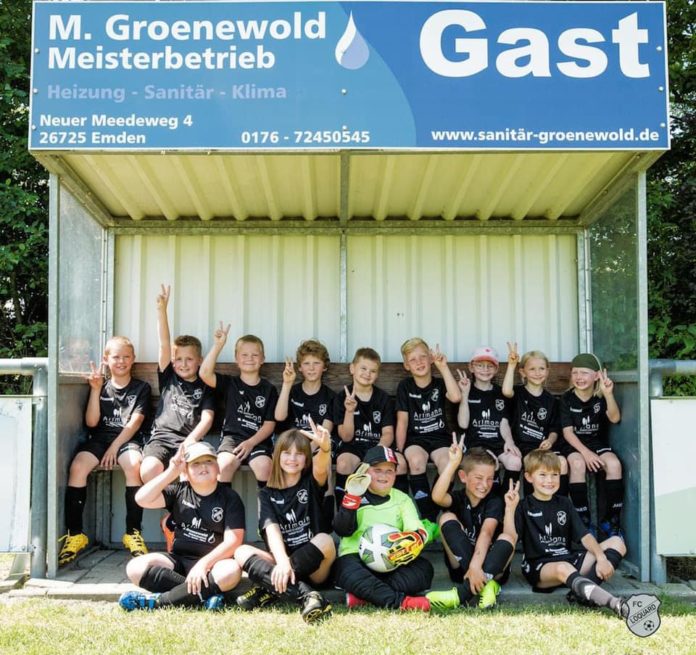 Abschiedsgruß unserer Kleinsten zum Abschluss des diesjährigen Sportwochenendes. FCL-Bild: Reiner Poets