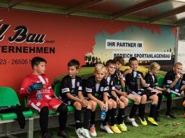 Beim SV Leezdorf siegte unser Nachwuchs nach toller eigener Leistung am Ende mit 3:2. FCL-Bild: Reiner Poets