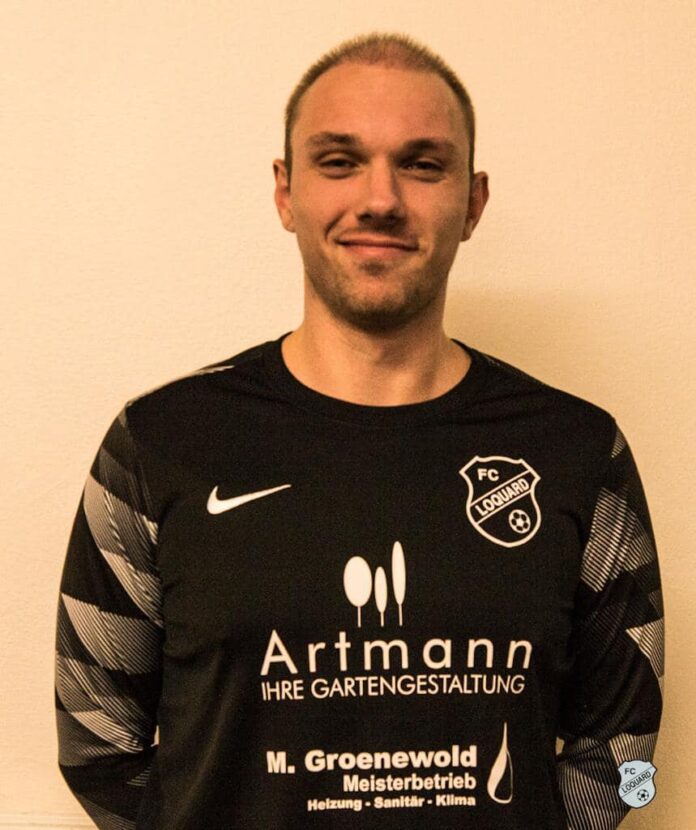 Winterzeit ist Wechselzeit – getreu dieses fußballerischen Sprichwortes ist auch unser FC Loquard auf dem Transfermarkt der hiesigen Fußballszene aktiv geworden und hat Marco Kruse verpflichtet. FCL-Bild: Reiner Poets Winterzeit ist Wechselzeit – getreu dieses fußballerischen Sprichwortes ist auch unser FC Loquard auf dem Transfermarkt der hiesigen Fußballszene aktiv geworden und hat Marco Kruse verpflichtet. FCL-Bild: Reiner Poets
