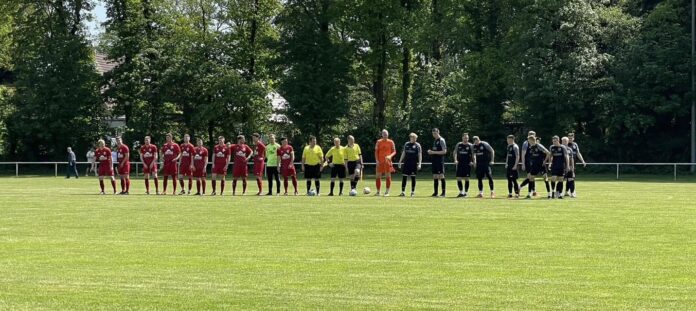 In Uplengen gewannen unsere Mannen am gestrigen Samstag mit 1:0 und klettern somit auf den fünften Tabellenplatz. FCL-Bild: Heiko Baumann