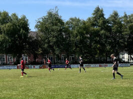 Bei der zweiten Mannschaft des FC Frisia Emden unterlagen unsere Mannen am Ende durch einen Gegentreffer in den letzten Minuten mit 3:2 (2:2).