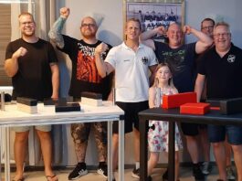 Zogen, was das Zeug hielt: Die Armwrestler gingen voller Elan in unserem Clubheim an die Tische.