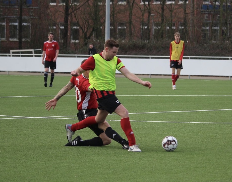 Assist zum 2:0: Kapitän Leon Beekhuis zeigte eine überzeugende Leistung im Trikot unserer Zweiten.Bild: Lisa-Marie Mergner