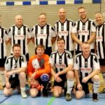 So sehen Sieger aus: Das siegreiche Altliga-Team unseres FC Loquard. Bild: Alfred Christians